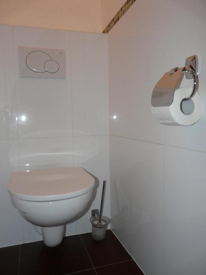 Hotel Ondras Zlin Ruang foto